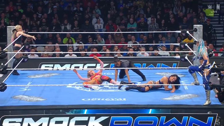 All four women in the ring