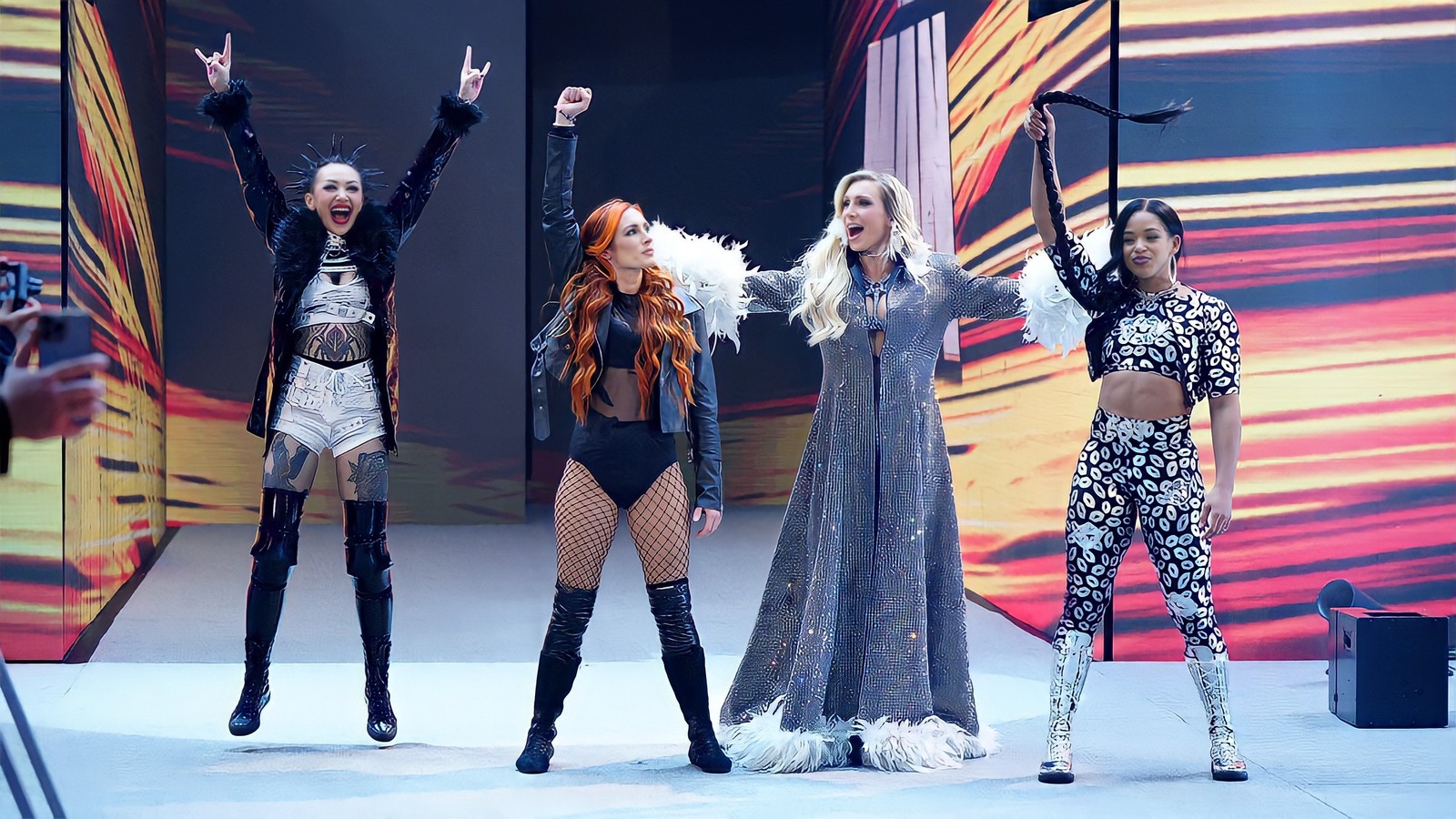 WWE SmackDown Ratings Report 11/24/2023 - Vimarsana News