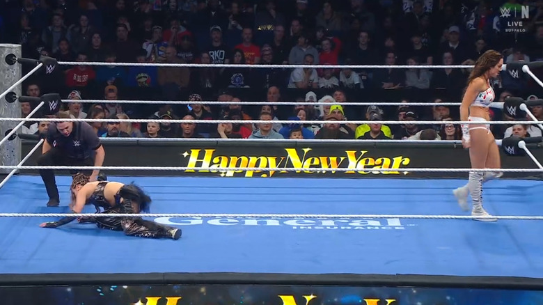 Giulia and Green both in the ring