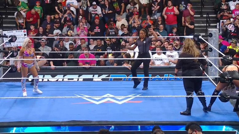 The four women in the ring