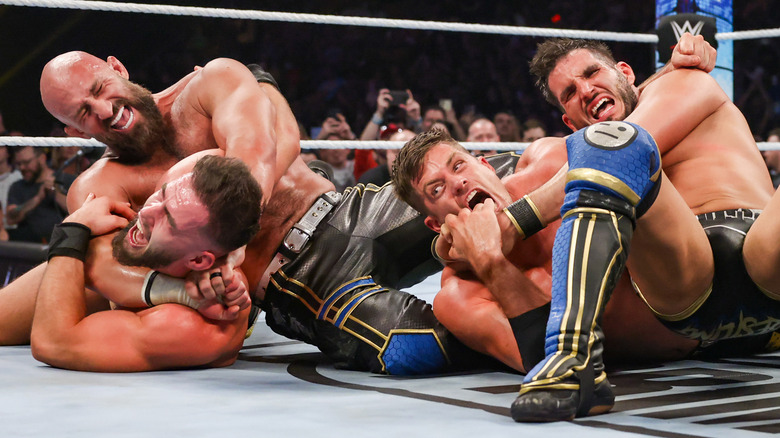 Tomasso Ciampa and Johnny Gargano lock in dueling submissions