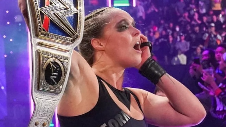 Ronda Rousey Poses With Her SmackDown Women's Title