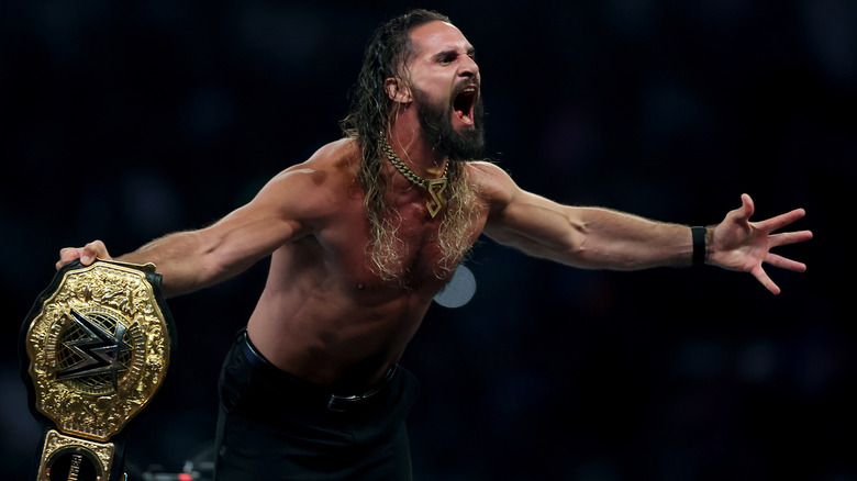 Seth Rollins wins the WWE World Heavyweight Championship