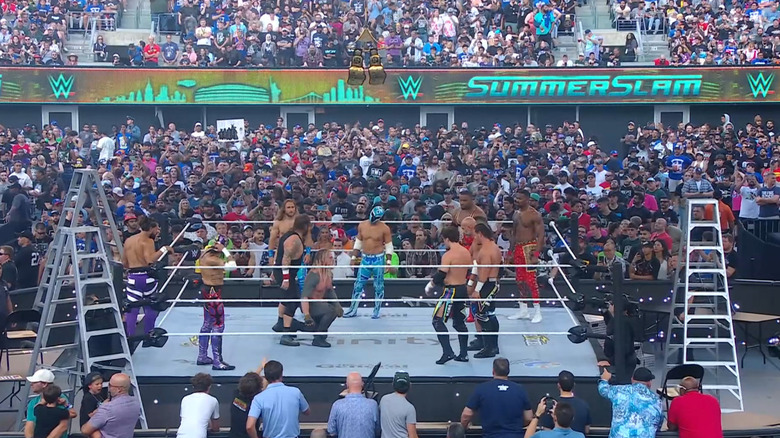 Everyone in the ring staring each other down