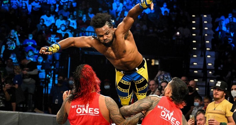 xavier woods usos