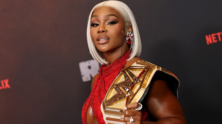 Jade Cargill holding the WWE Women's Championship