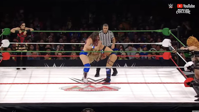 The four women in the ring