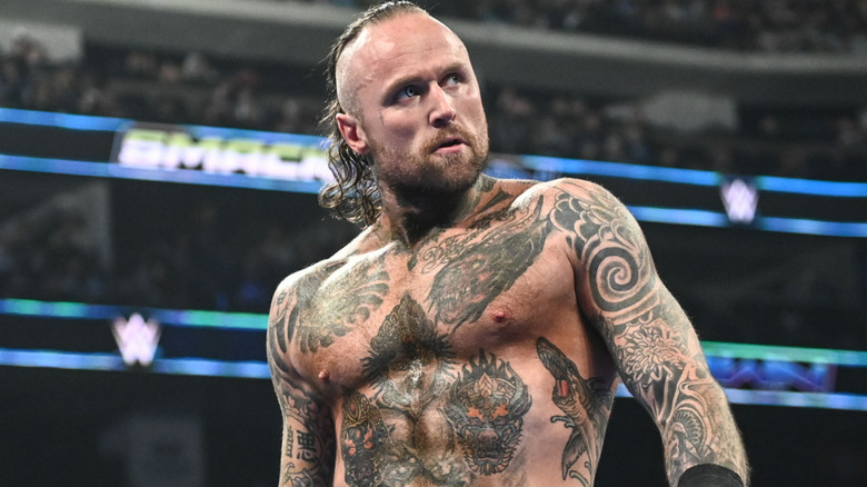 Aleister Black looking to the side