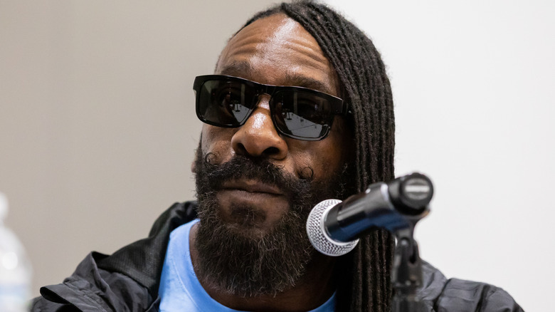 Booker T hosts a panel at Motor City Comic Con
