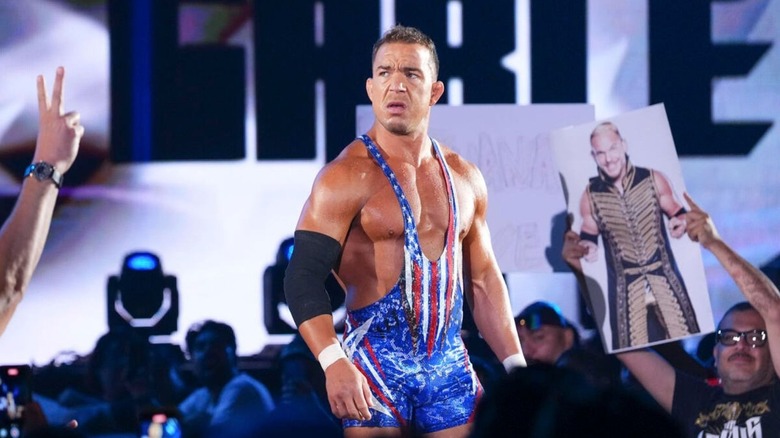Chad Gable walks down the entrance ramp to the ring before his AAA Mega Championship match against El Hijo del Vikingo at WWE x AAA Worlds Collide 2025.
