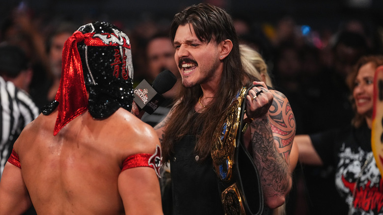 Dominik Mysterio confronting Octagon Jr.