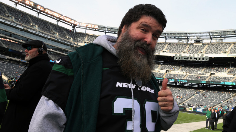 Mick Foley gives thumbs up