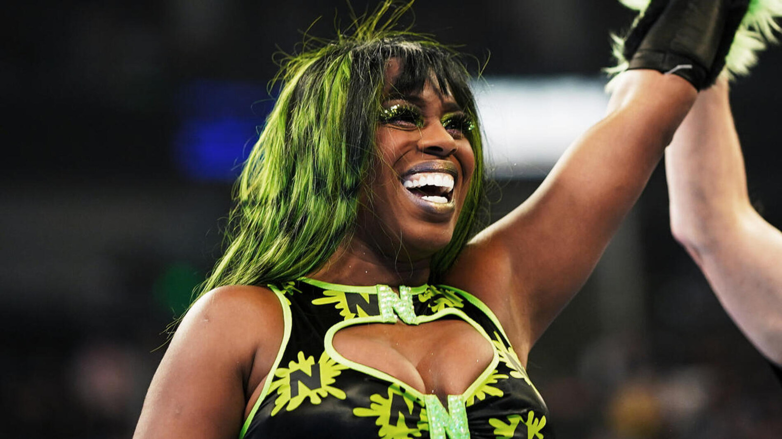 WWE's Naomi Gives Flowers To Former NWA Women's Champion