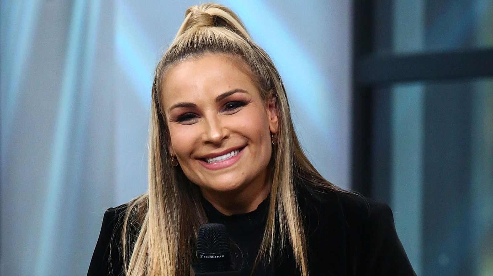WWE’s Nattie Recalls Drunk Dialing Stephanie McMahon While Filming Total Divas