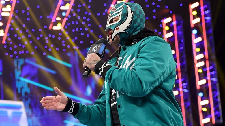 Rey Mysterio addresses the WWE Universe