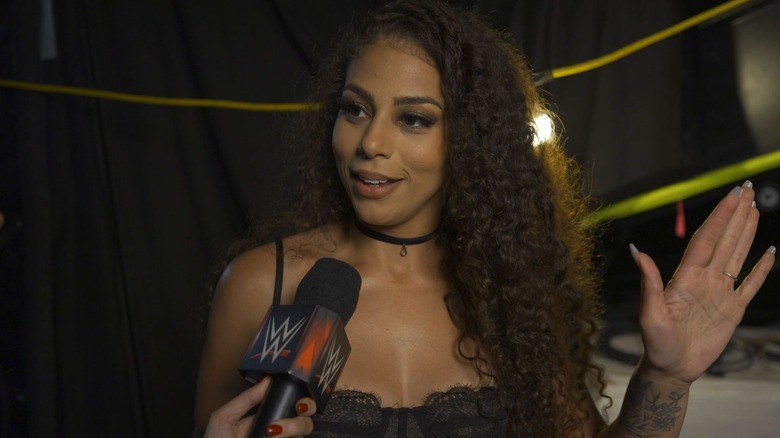 Samantha Irvin being interviewed backstage