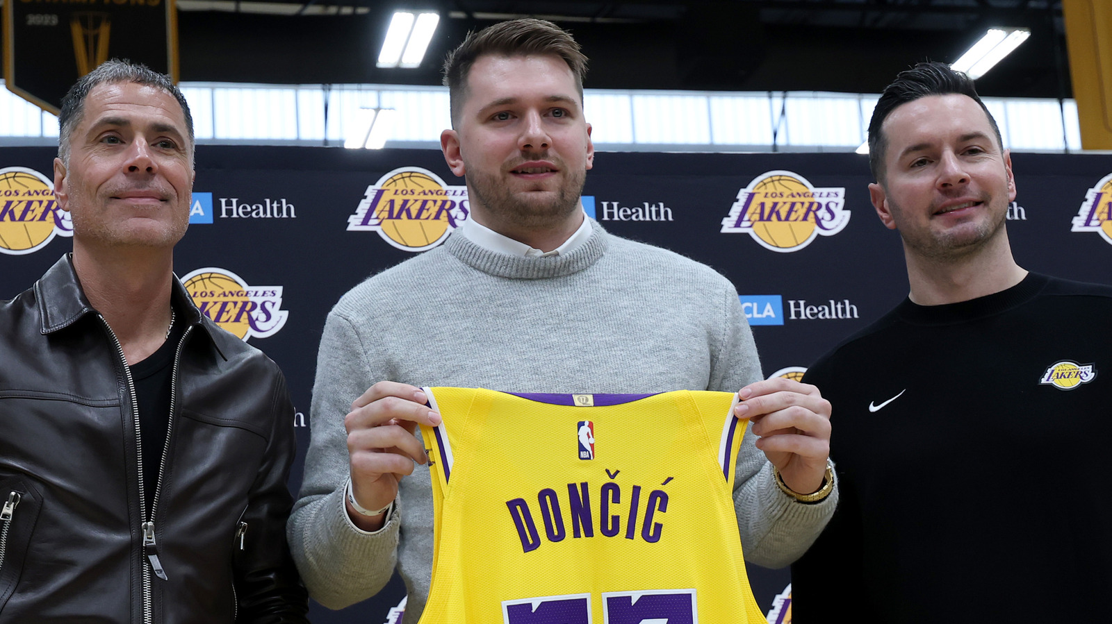WWE's Seth Rollins Says No One In AEW Is On The Level Of Luka Doncic ...