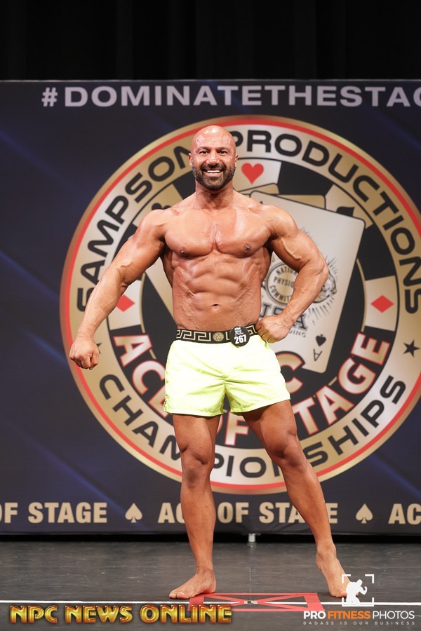 Shawn Daivari competing in Ace of Stage competition